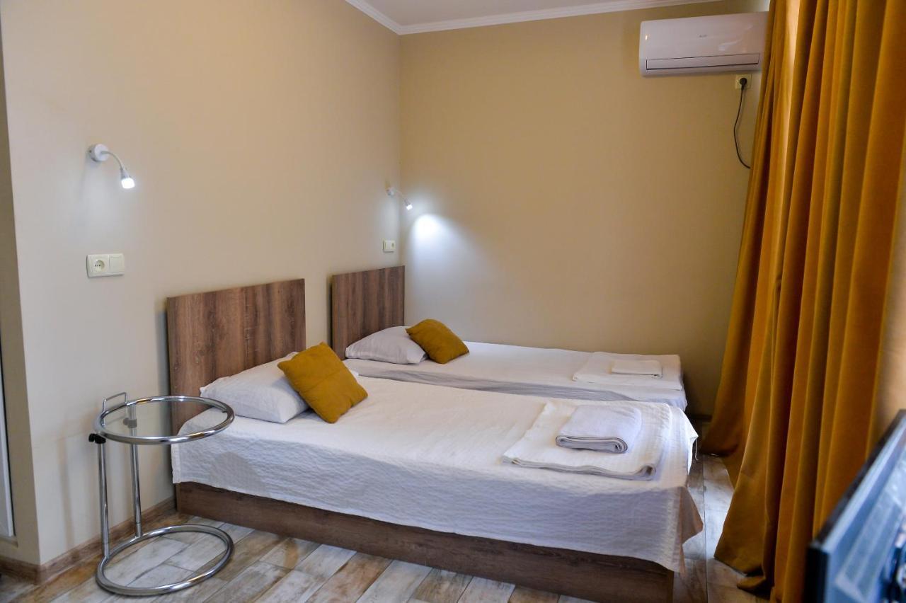 Ok. Bed & Breakfast Kutaisi Exterior foto