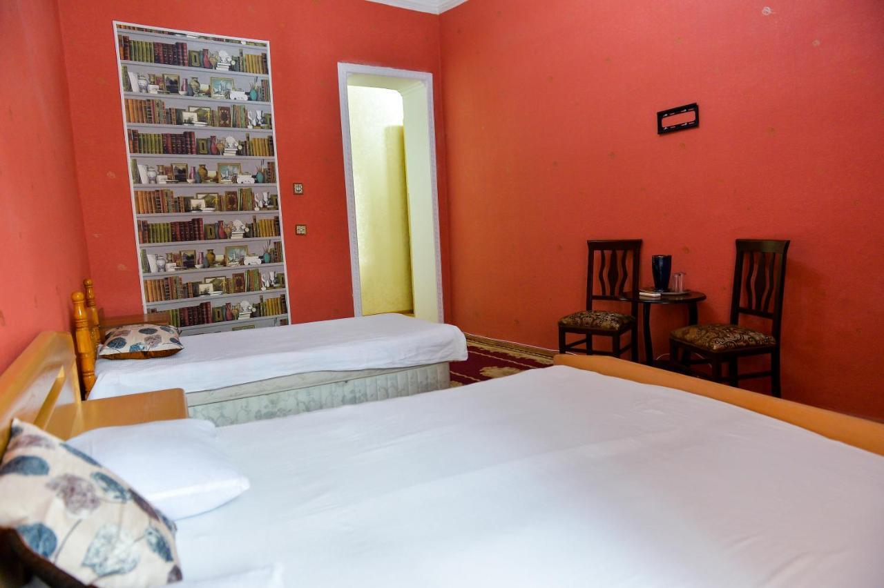 Ok. Bed & Breakfast Kutaisi Exterior foto